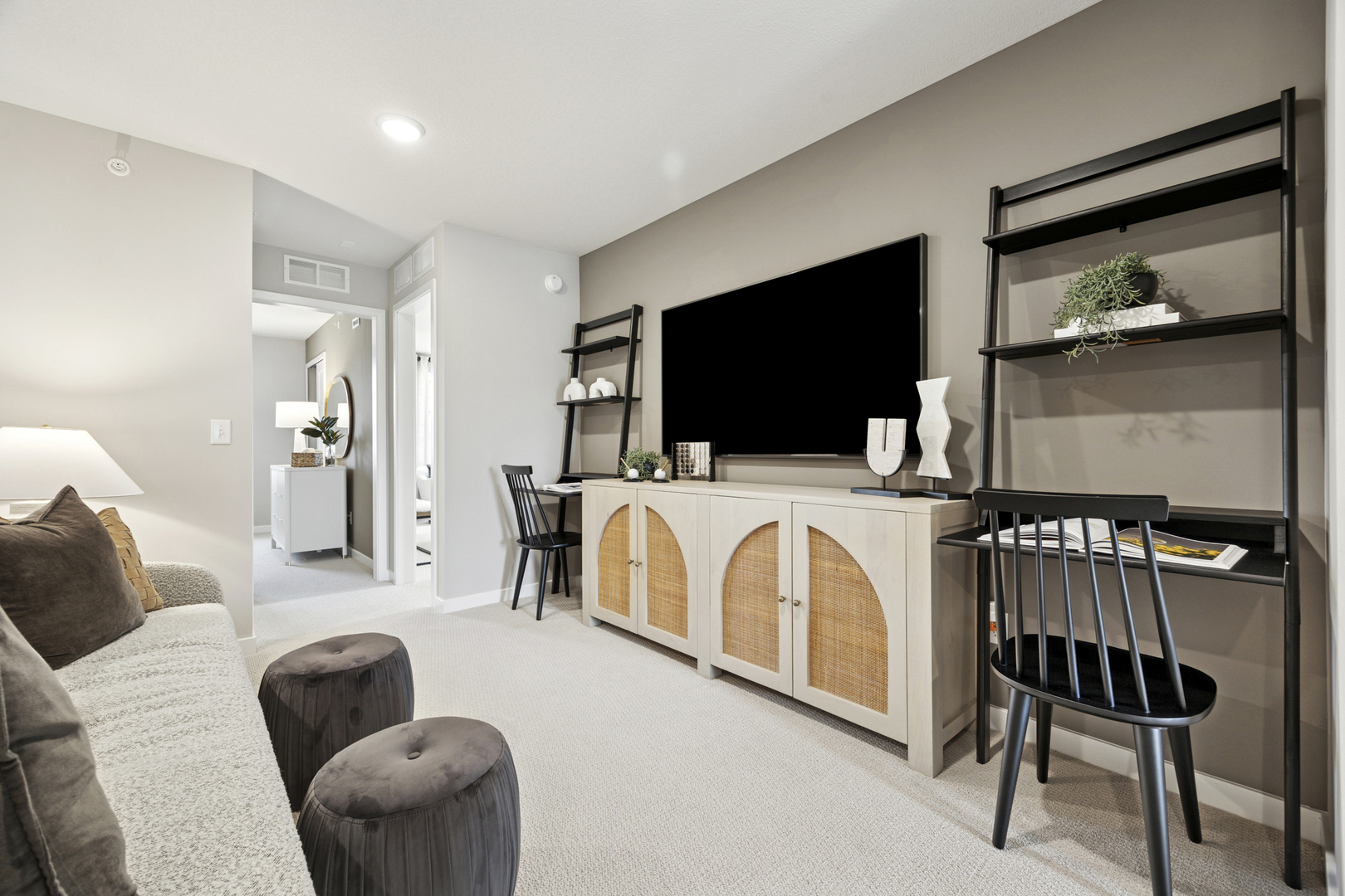 2185 Ryegrass Lane #70004, Bolingbrook, IL 60490