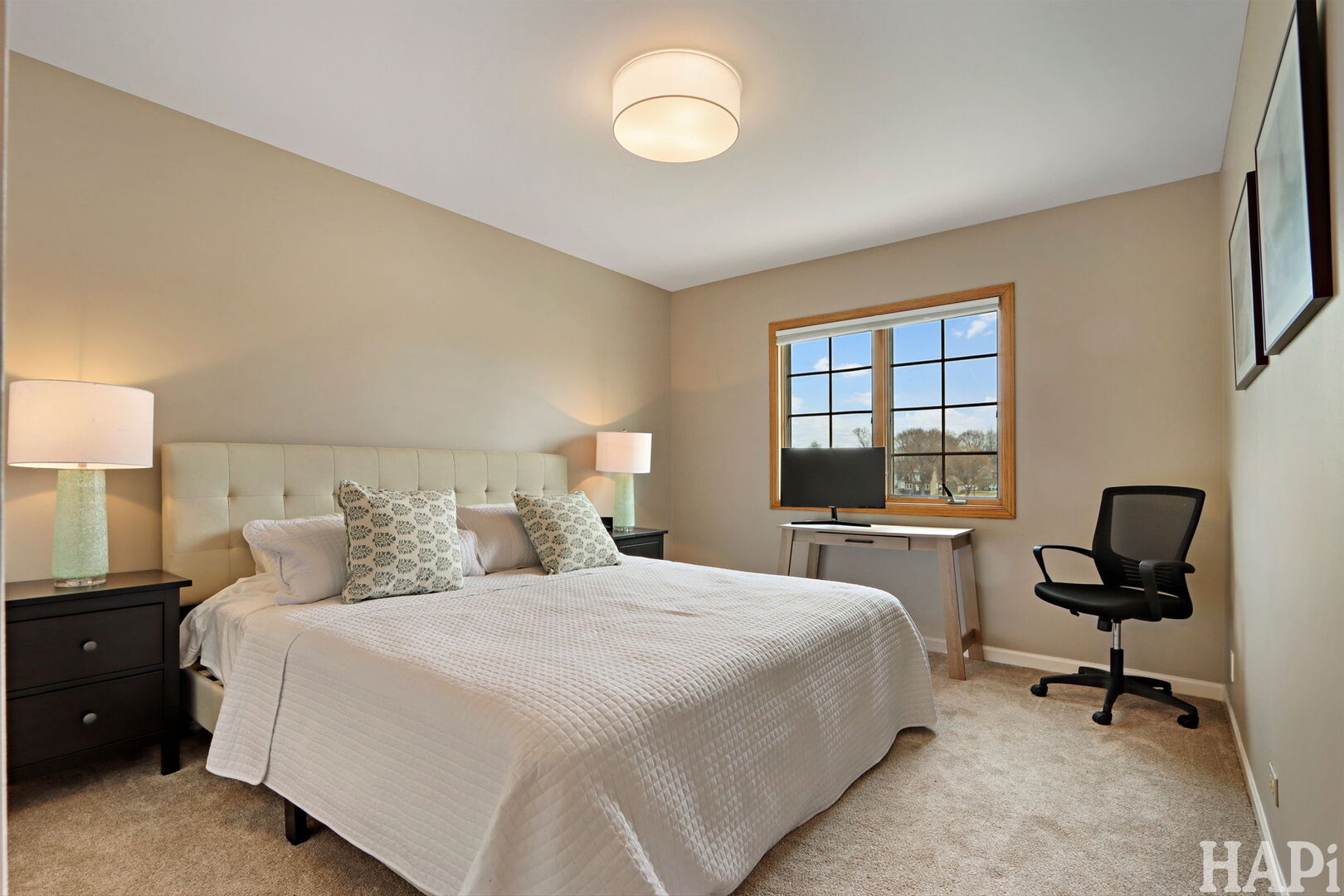 202 Country Club Drive, McHenry, IL 60050