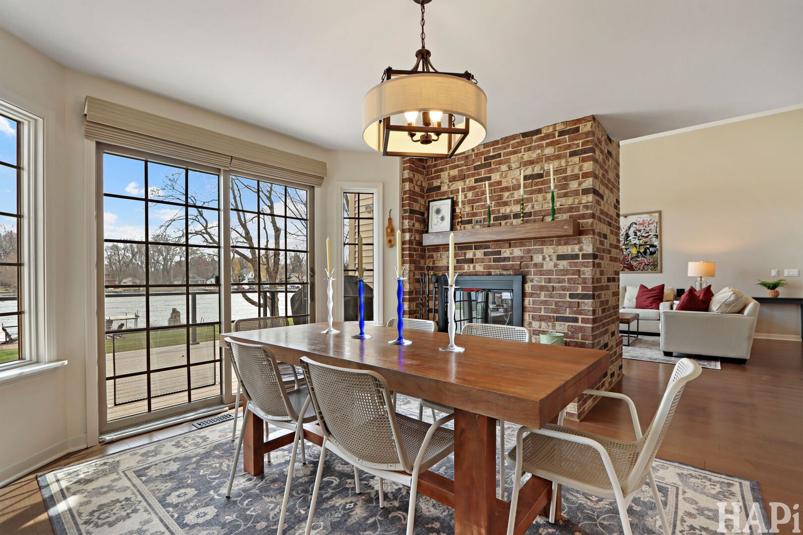 202 Country Club Drive, McHenry, IL 60050