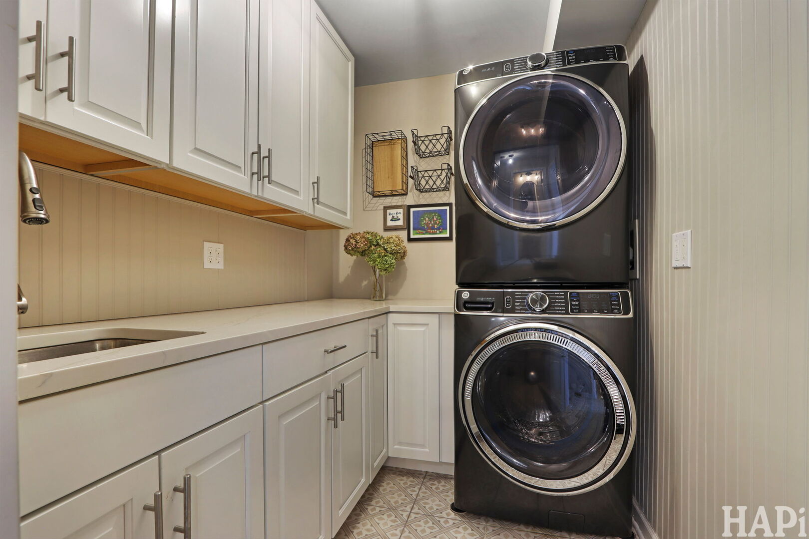 202 Country Club Drive, McHenry, IL 60050