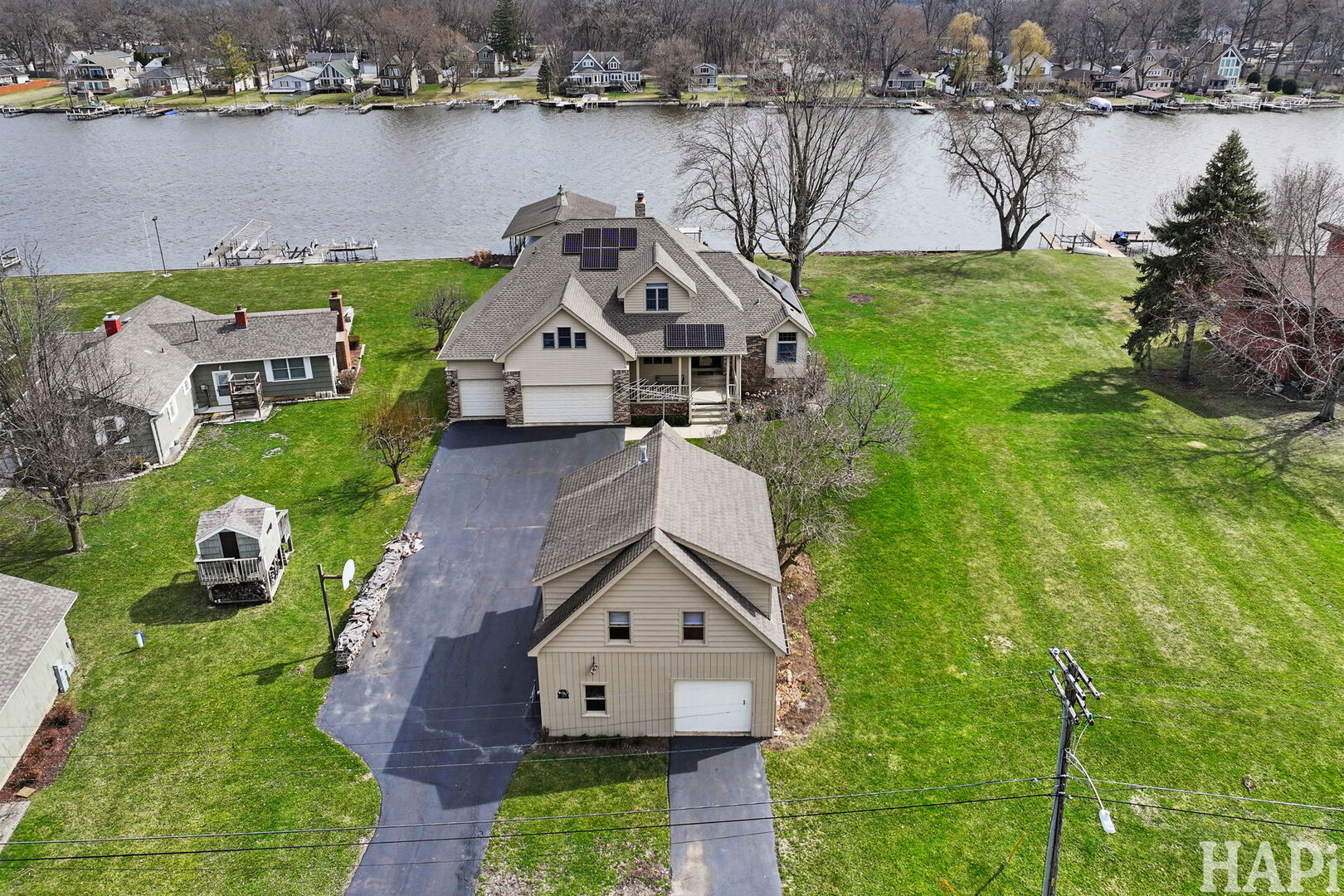 202 Country Club Drive, McHenry, IL 60050