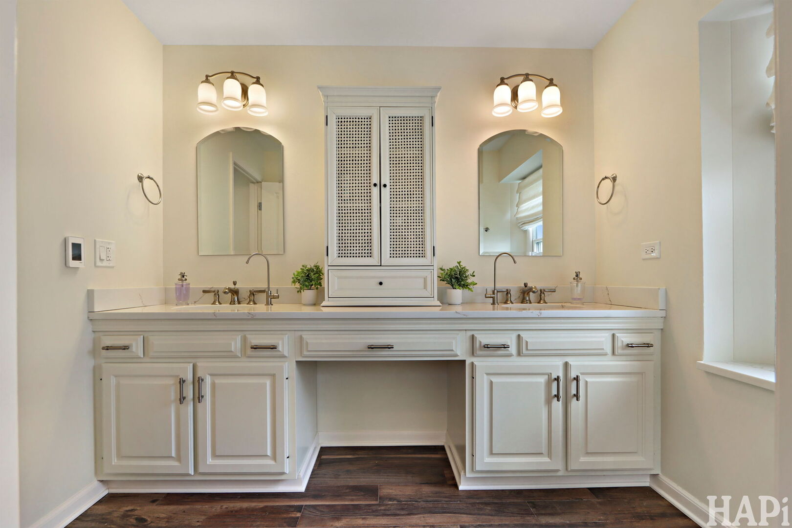 202 Country Club Drive, McHenry, IL 60050