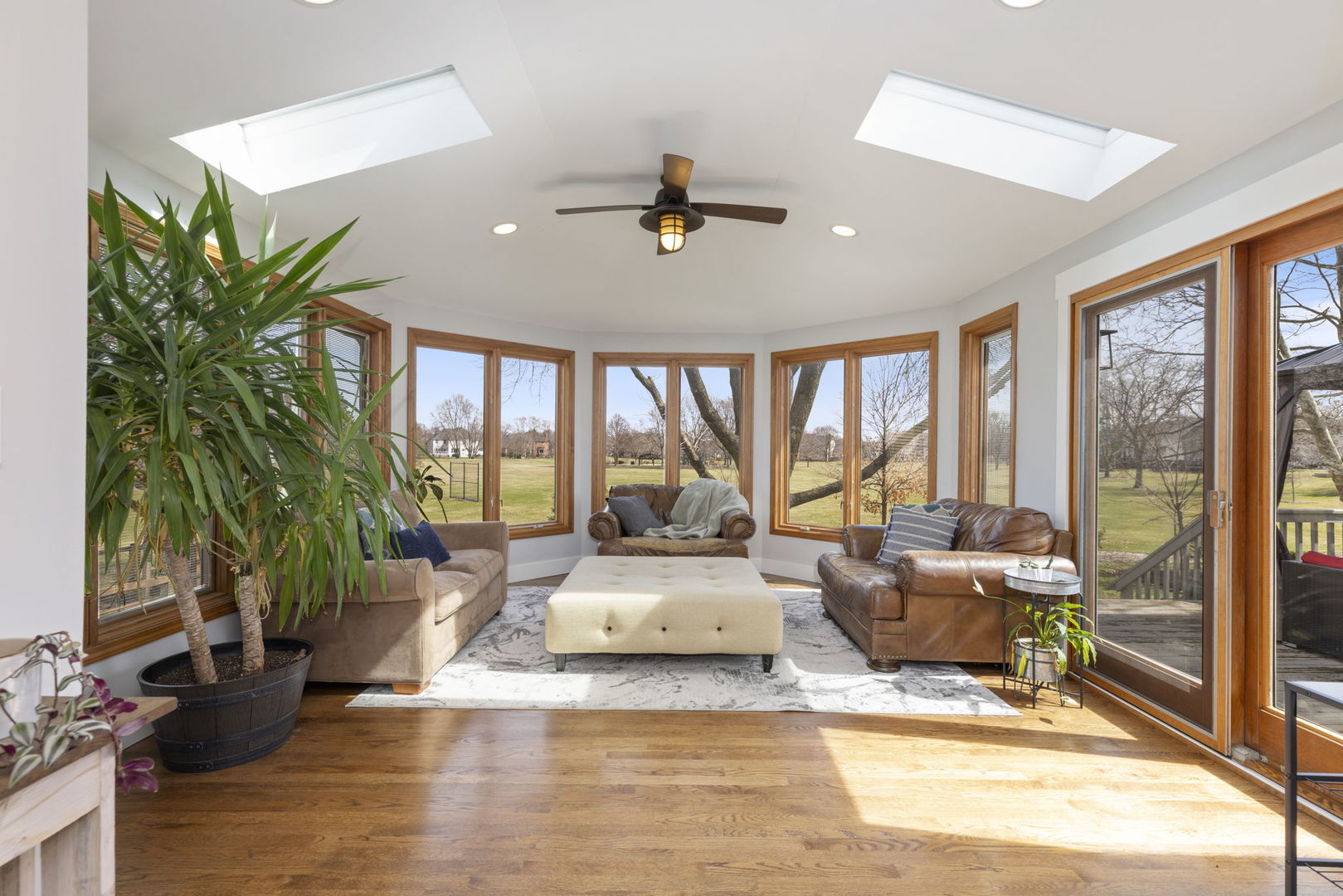 2436 Newport Drive, Naperville, IL 60565