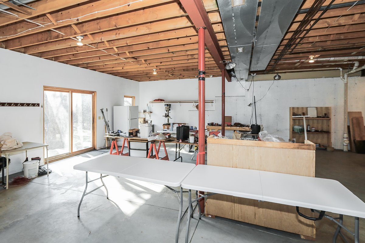 3502 Ridge Road, Island Lake, IL 60042