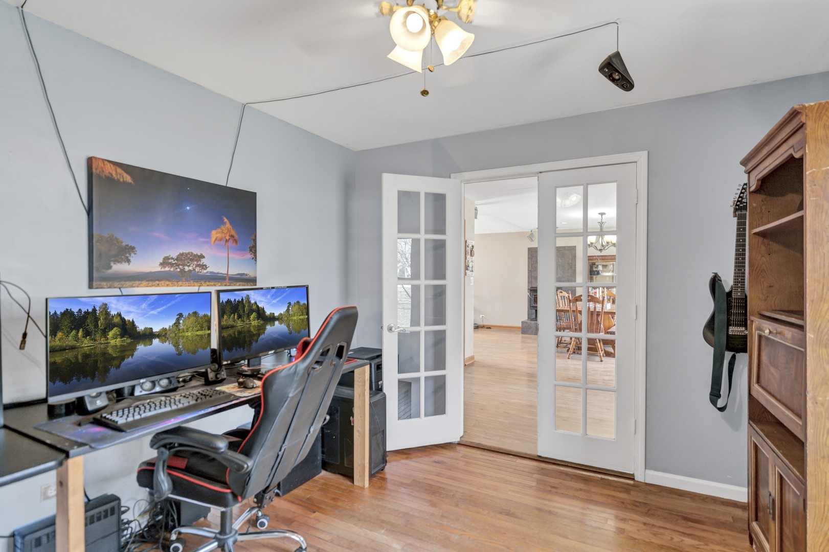 3410 WOODLAND Circle, Island Lake, IL 60042