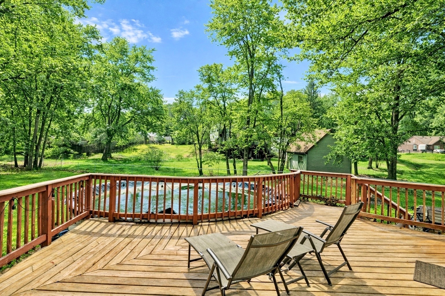 3410 WOODLAND Circle, Island Lake, IL 60042