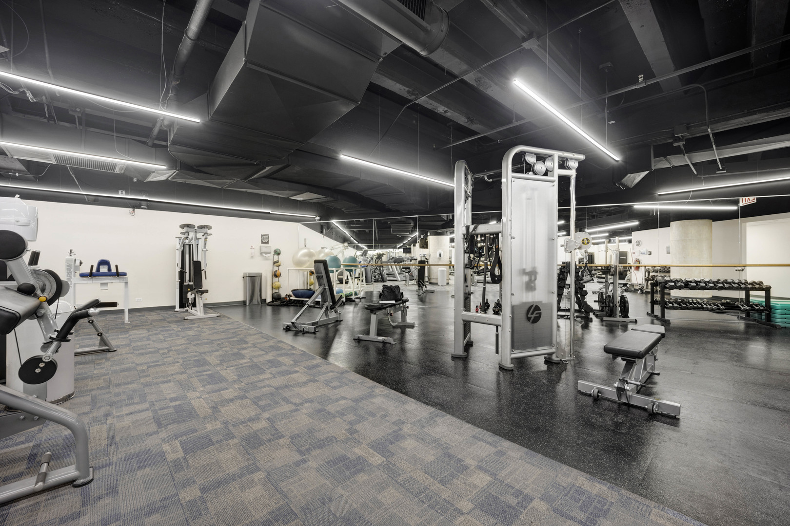 680 N Lake Shore Drive #817, Chicago, IL 60611