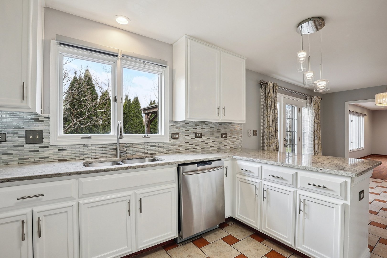 9024 Witham Lane, Woodridge, IL 60517