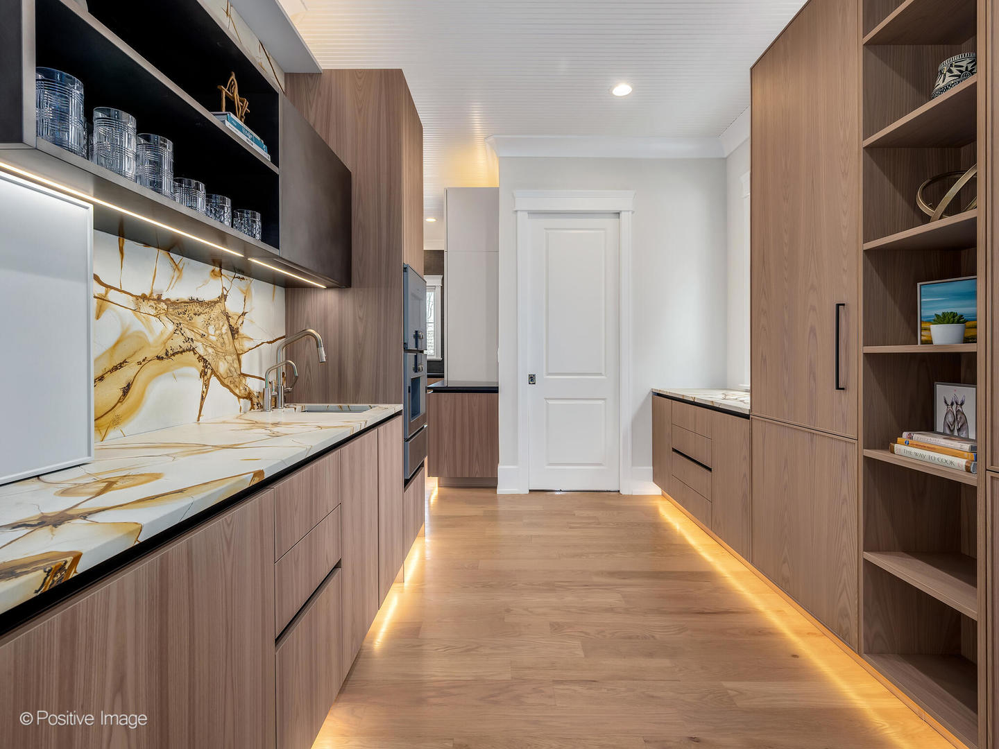 430 N Adams Street, Hinsdale, IL 60521