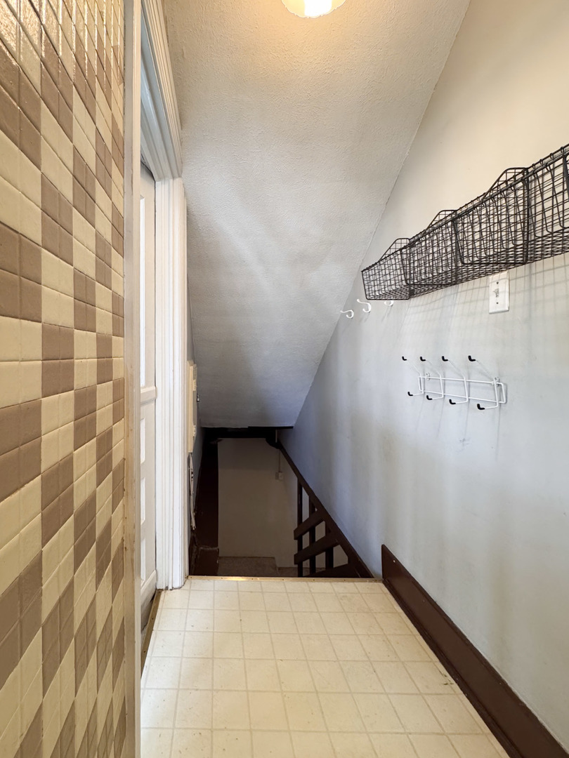 1415 N Clinton Boulevard, Bloomington, IL 61701