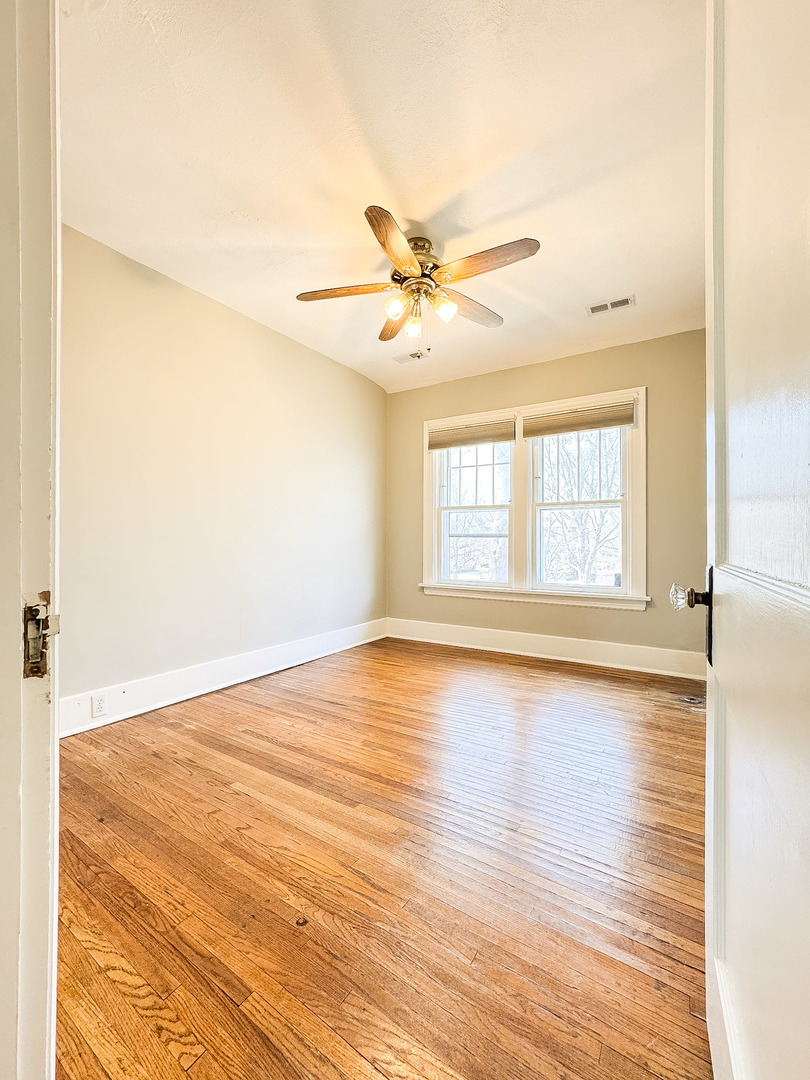 1415 N Clinton Boulevard, Bloomington, IL 61701