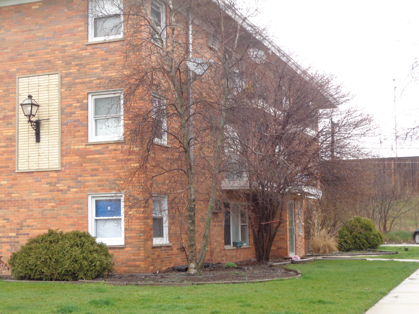 10805 S LLOYD Drive #10, Worth, IL 60482