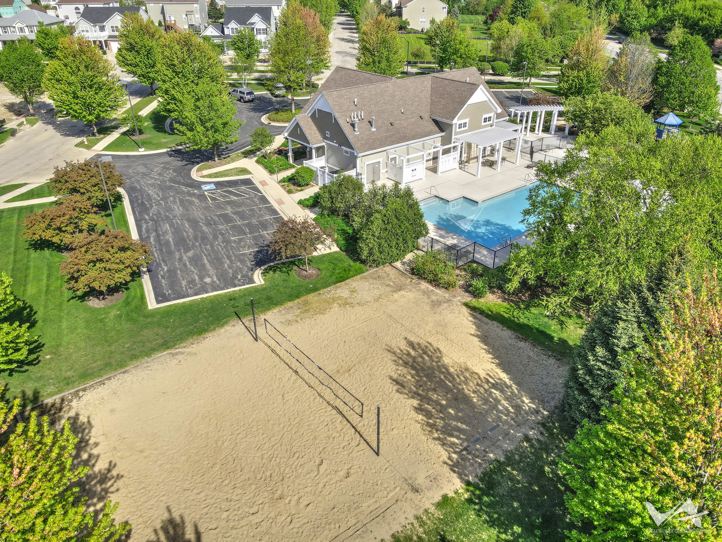 2915 Kelly Drive, Elgin, IL 60124