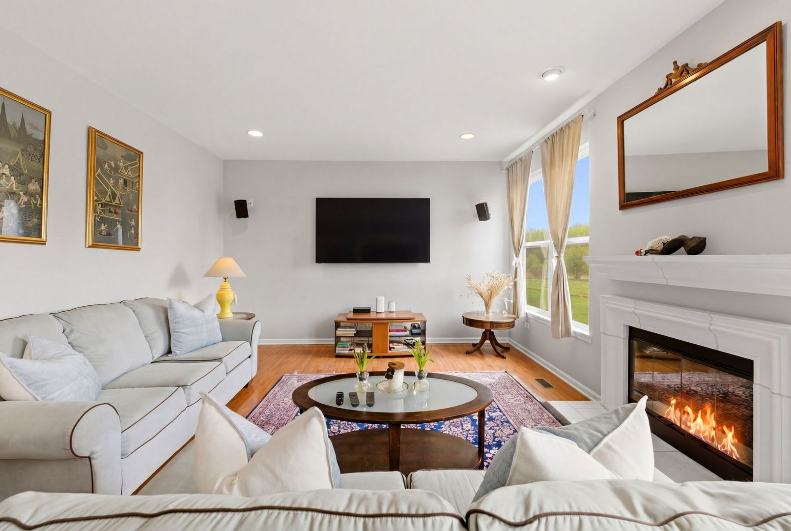 2915 Kelly Drive, Elgin, IL 60124