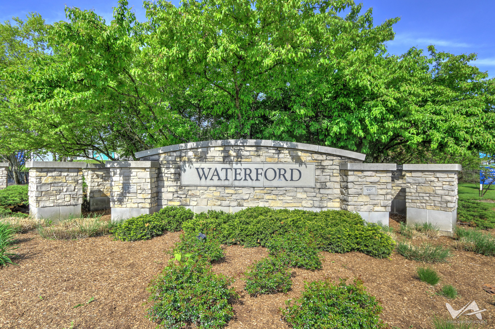 2915 Kelly Drive, Elgin, IL 60124