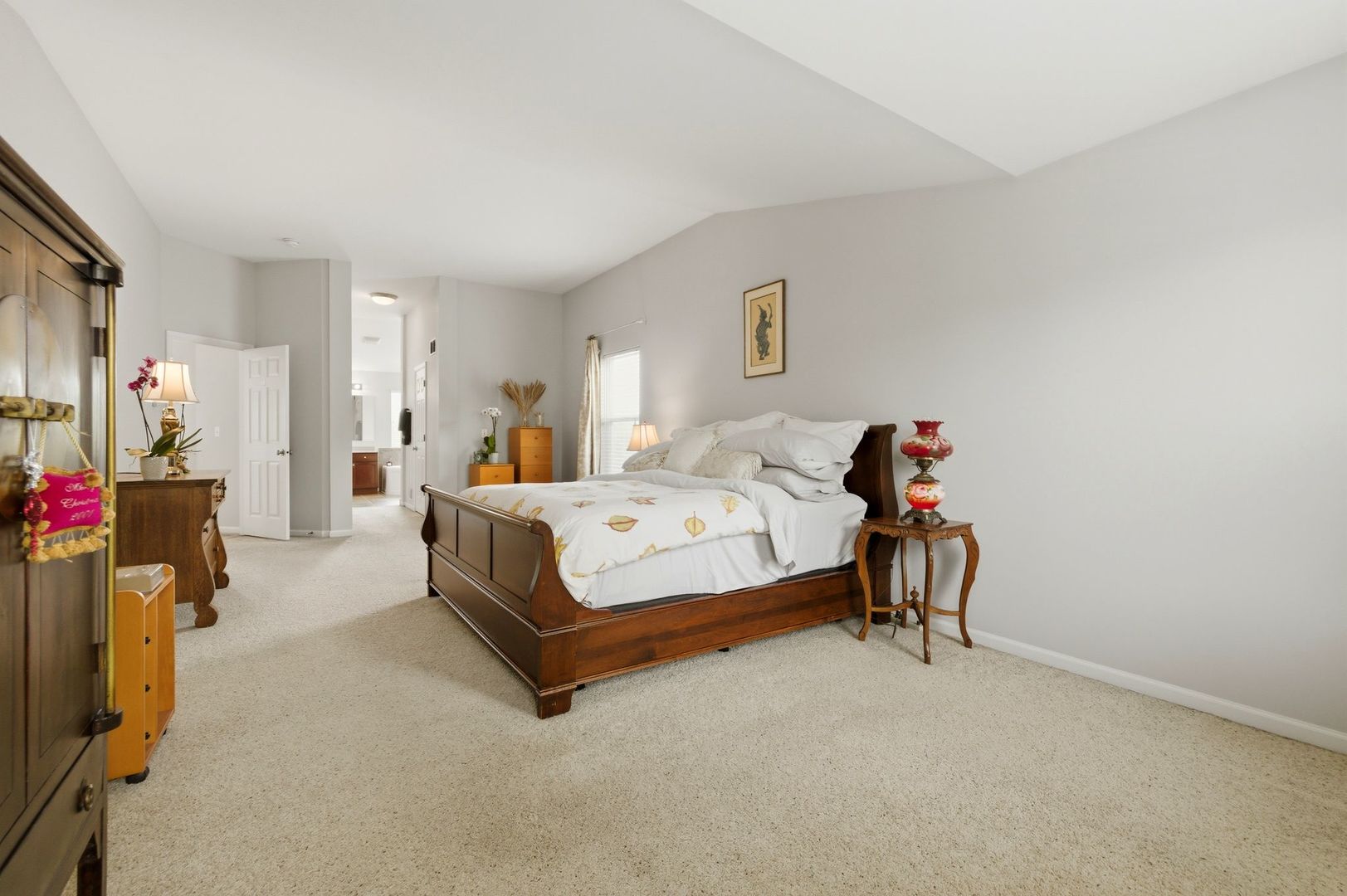 2915 Kelly Drive, Elgin, IL 60124