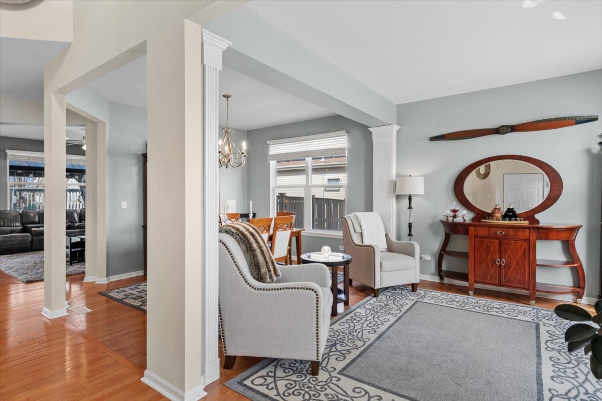 724 N Misty Ridge Drive, Romeoville, IL 60446