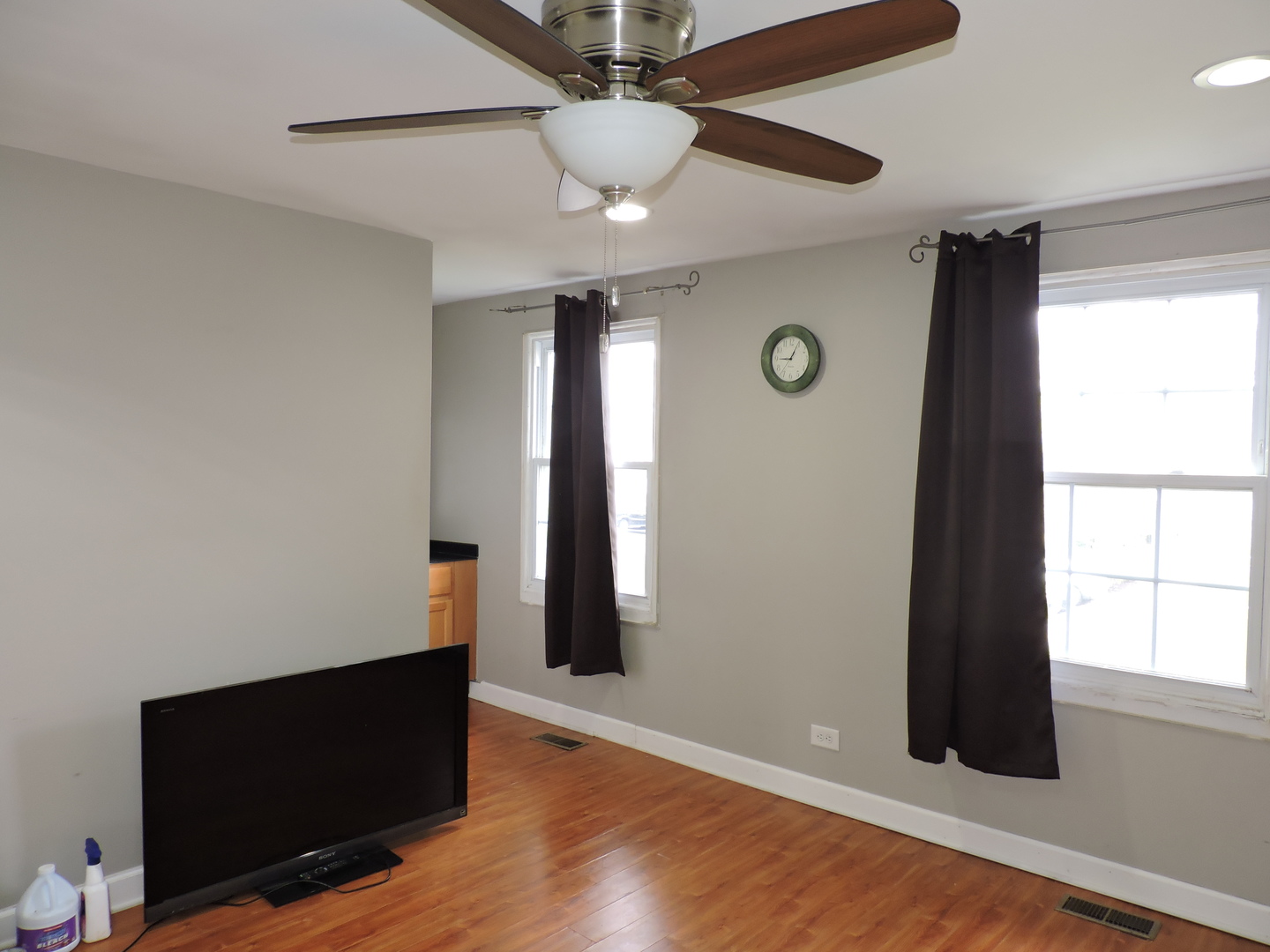 7425 Nantucket Cove, Hanover Park, IL 60133