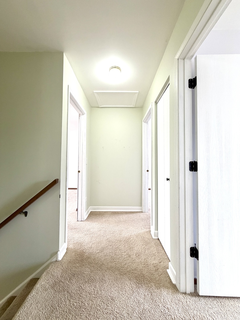 665 Lakewood Farms Drive, Bolingbrook, IL 60490