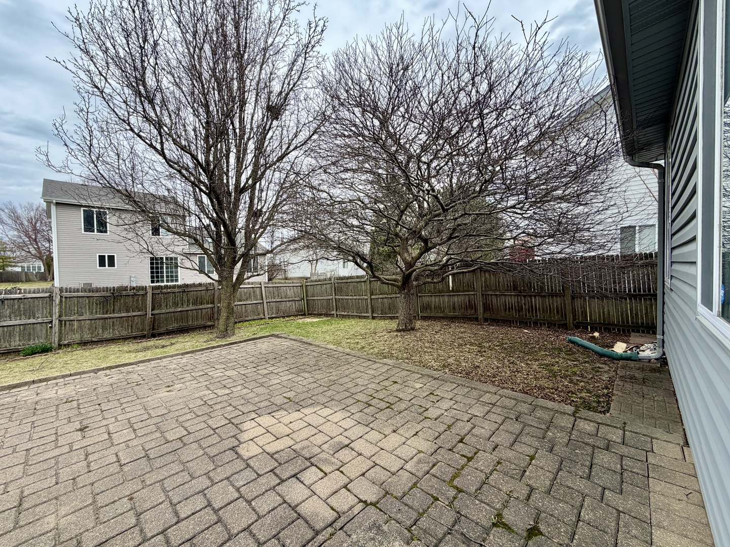 665 Lakewood Farms Drive, Bolingbrook, IL 60490