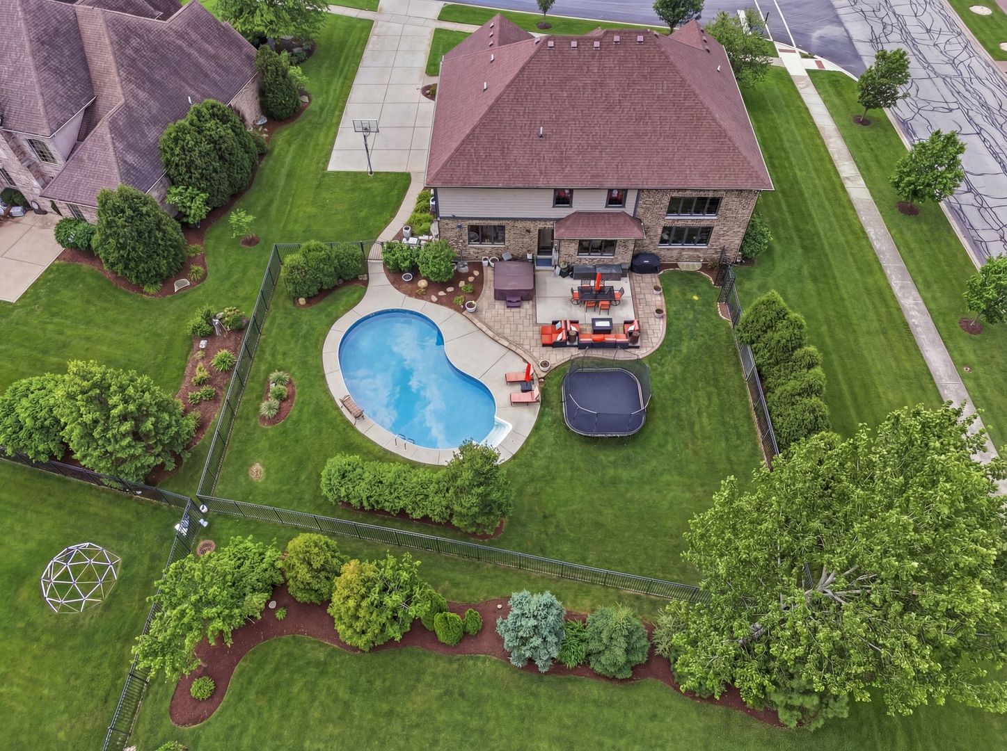 8743 Stone Creek Boulevard, Frankfort, IL 60423