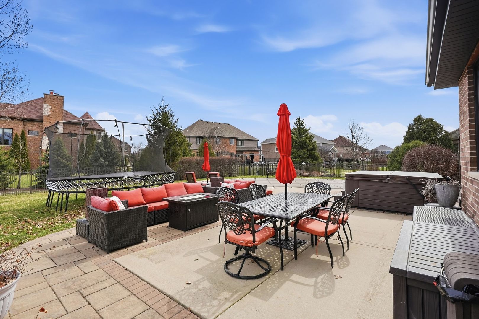 8743 Stone Creek Boulevard, Frankfort, IL 60423