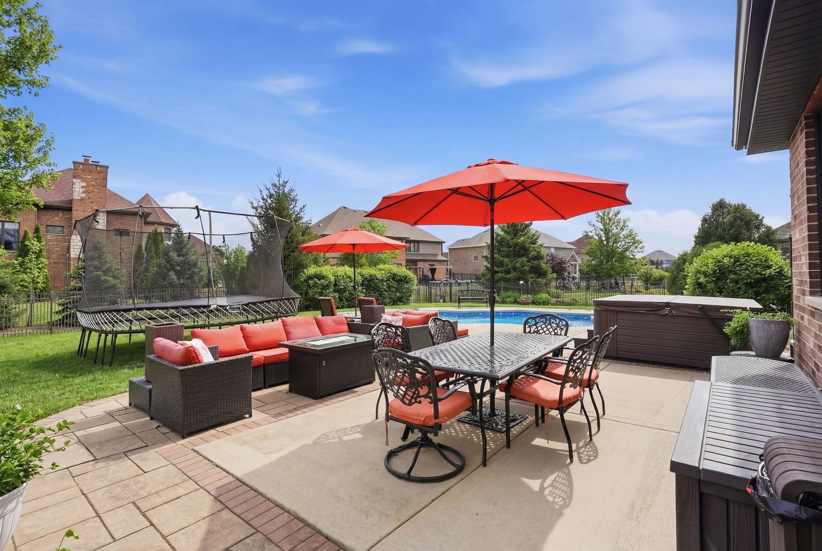 8743 Stone Creek Boulevard, Frankfort, IL 60423