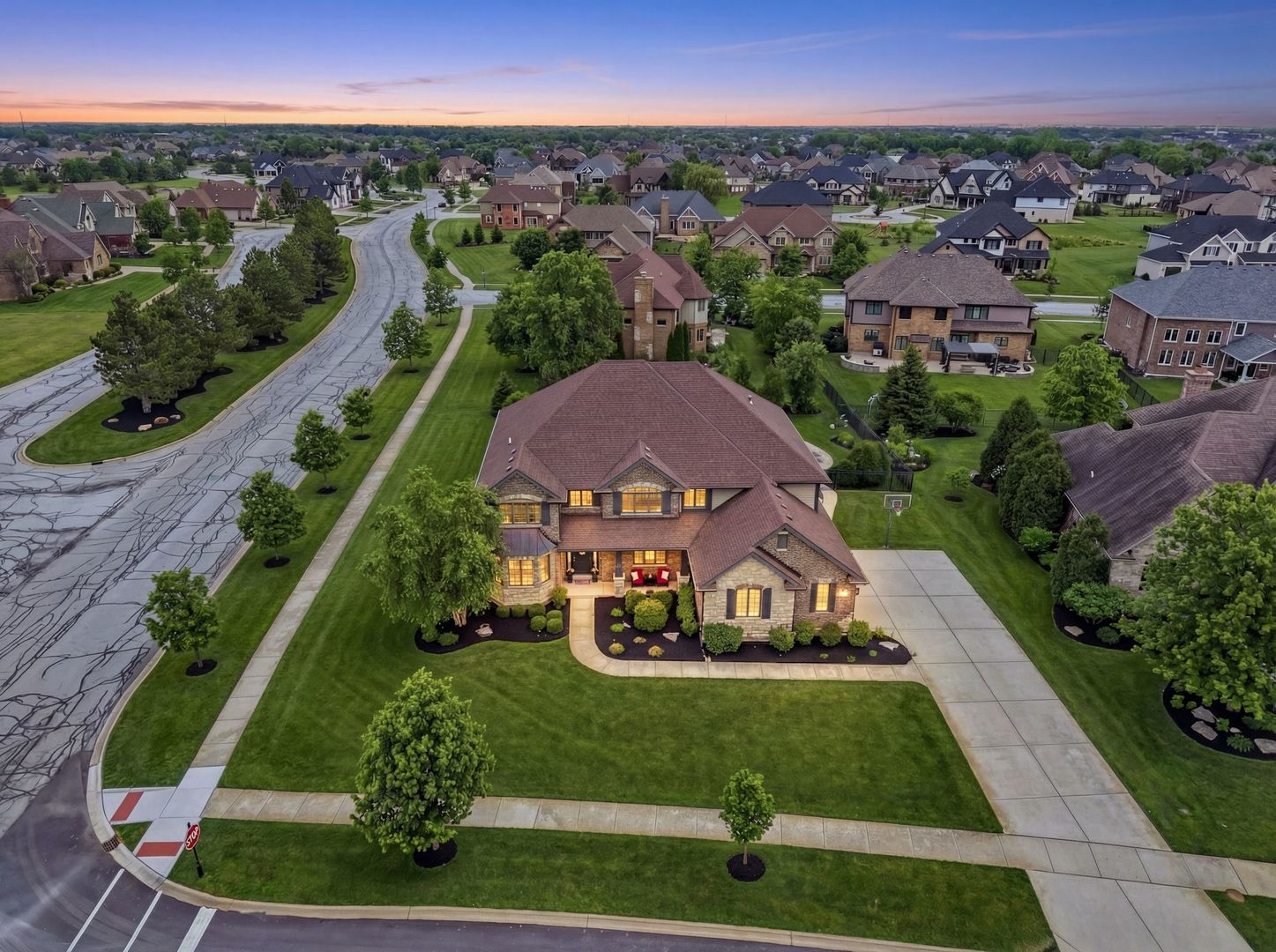 8743 Stone Creek Boulevard, Frankfort, IL 60423