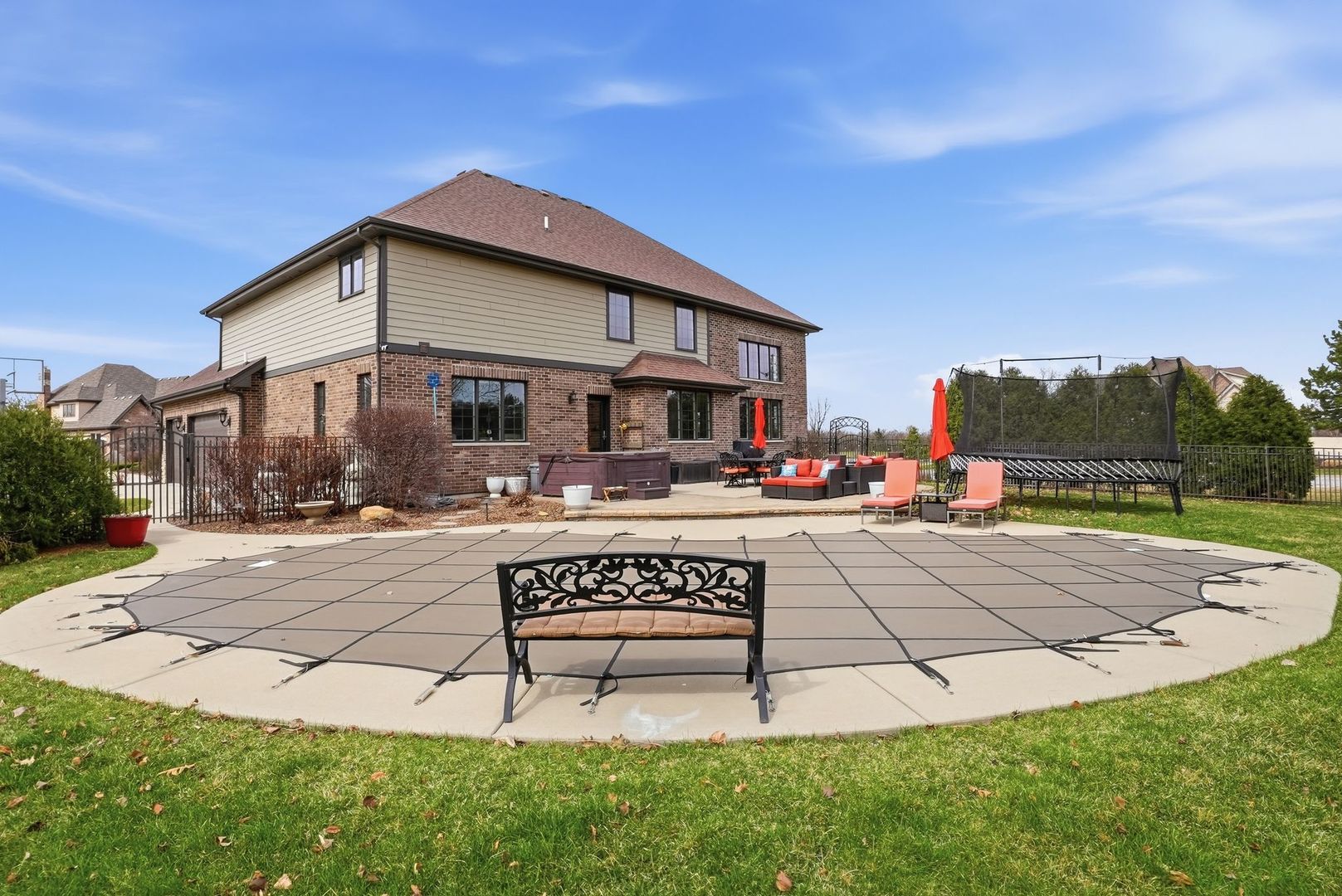 8743 Stone Creek Boulevard, Frankfort, IL 60423