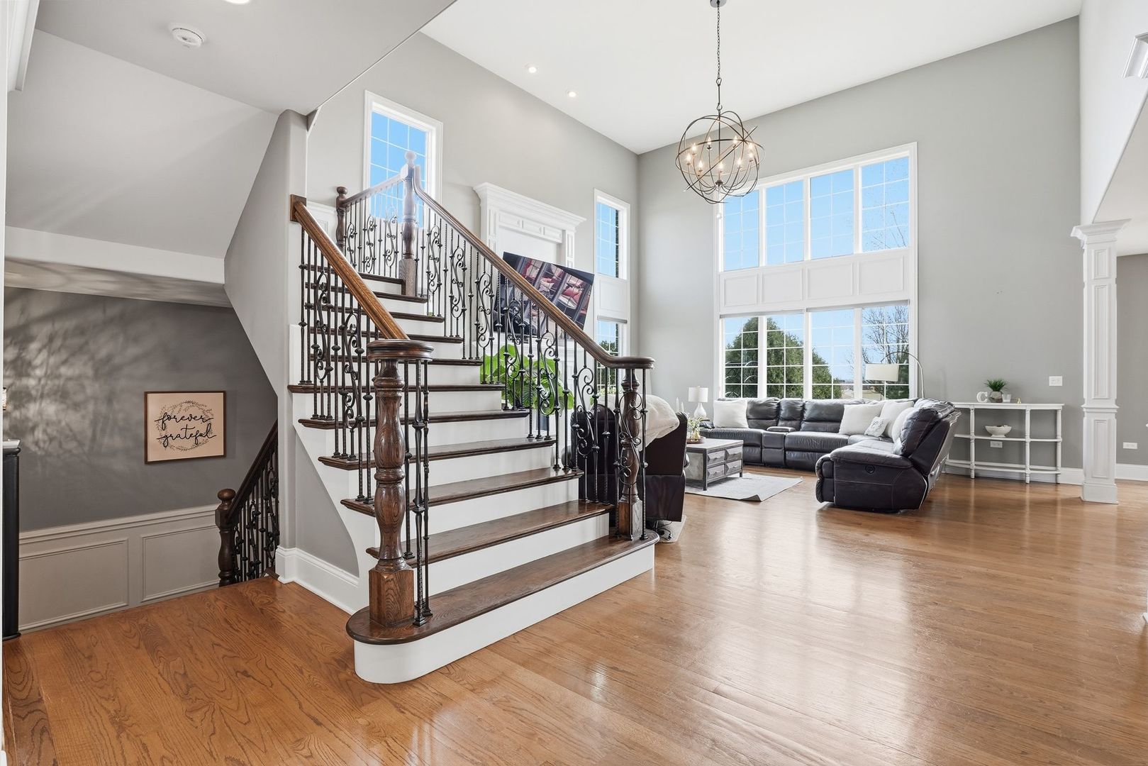 8743 Stone Creek Boulevard, Frankfort, IL 60423