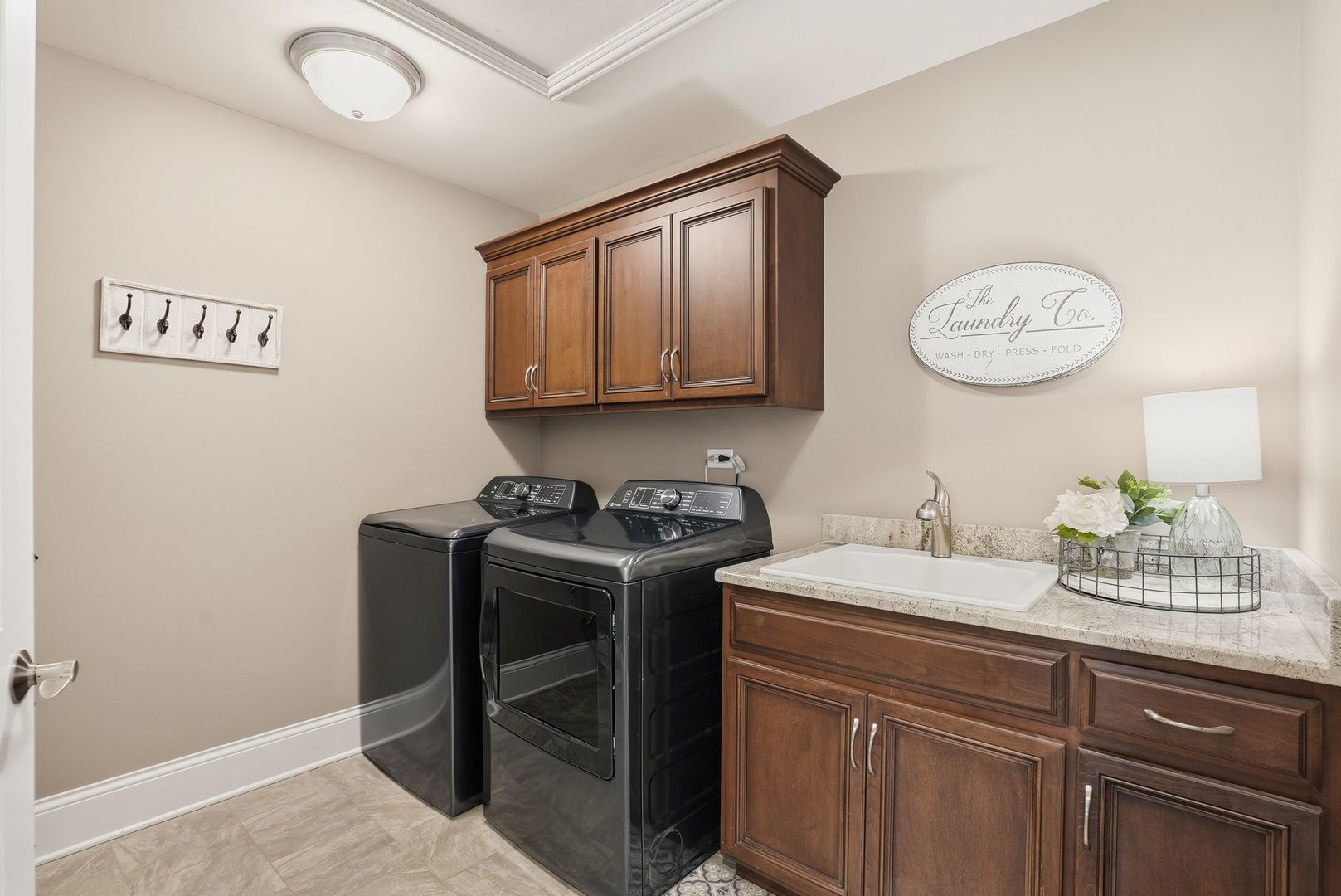 8743 Stone Creek Boulevard, Frankfort, IL 60423