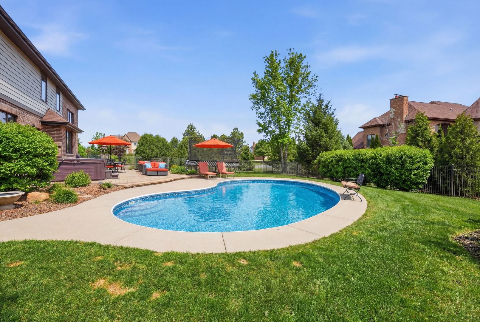 8743 Stone Creek Boulevard, Frankfort, IL 60423