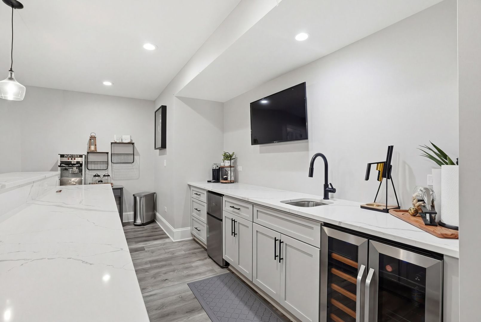 8743 Stone Creek Boulevard, Frankfort, IL 60423