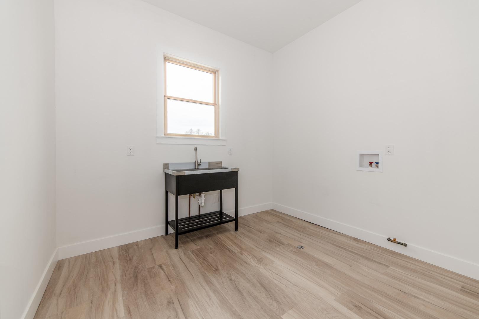 18843 S Chestnut Drive, Shorewood, IL 60404