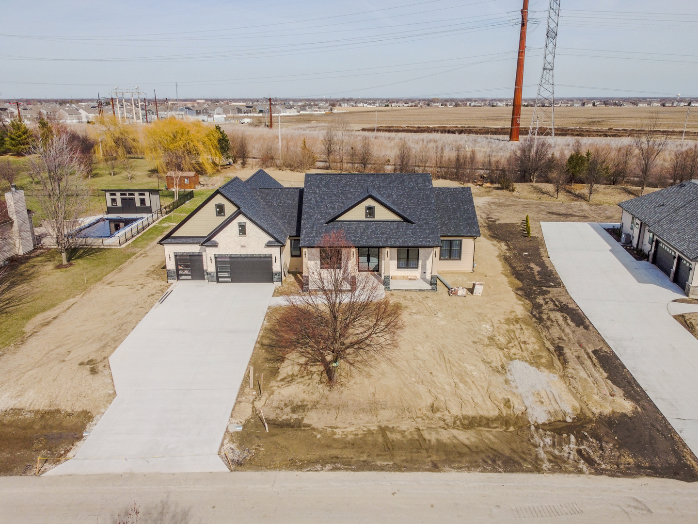 18843 S Chestnut Drive, Shorewood, IL 60404