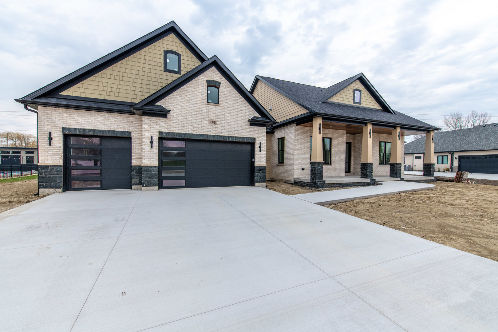 18843 S Chestnut Drive, Shorewood, IL 60404