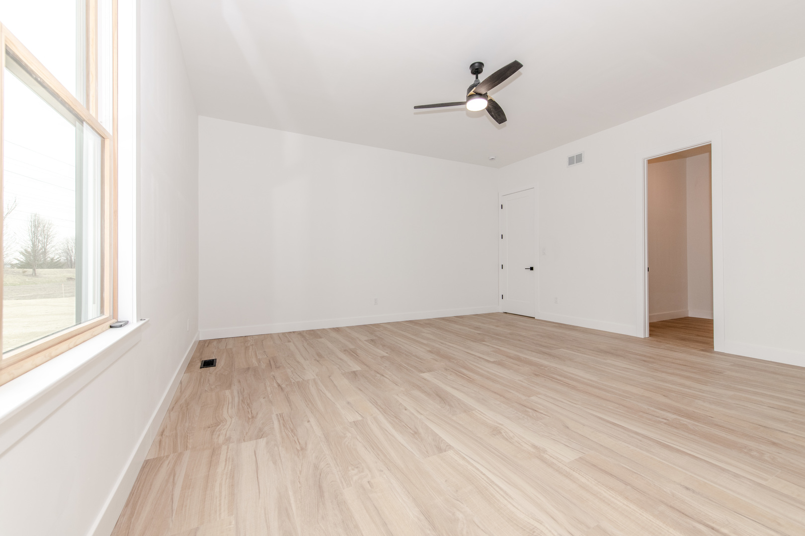 18843 S Chestnut Drive, Shorewood, IL 60404