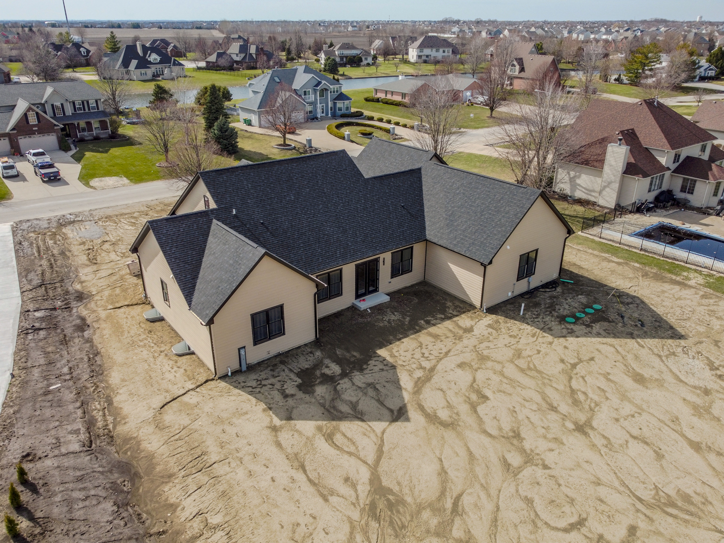 18843 S Chestnut Drive, Shorewood, IL 60404