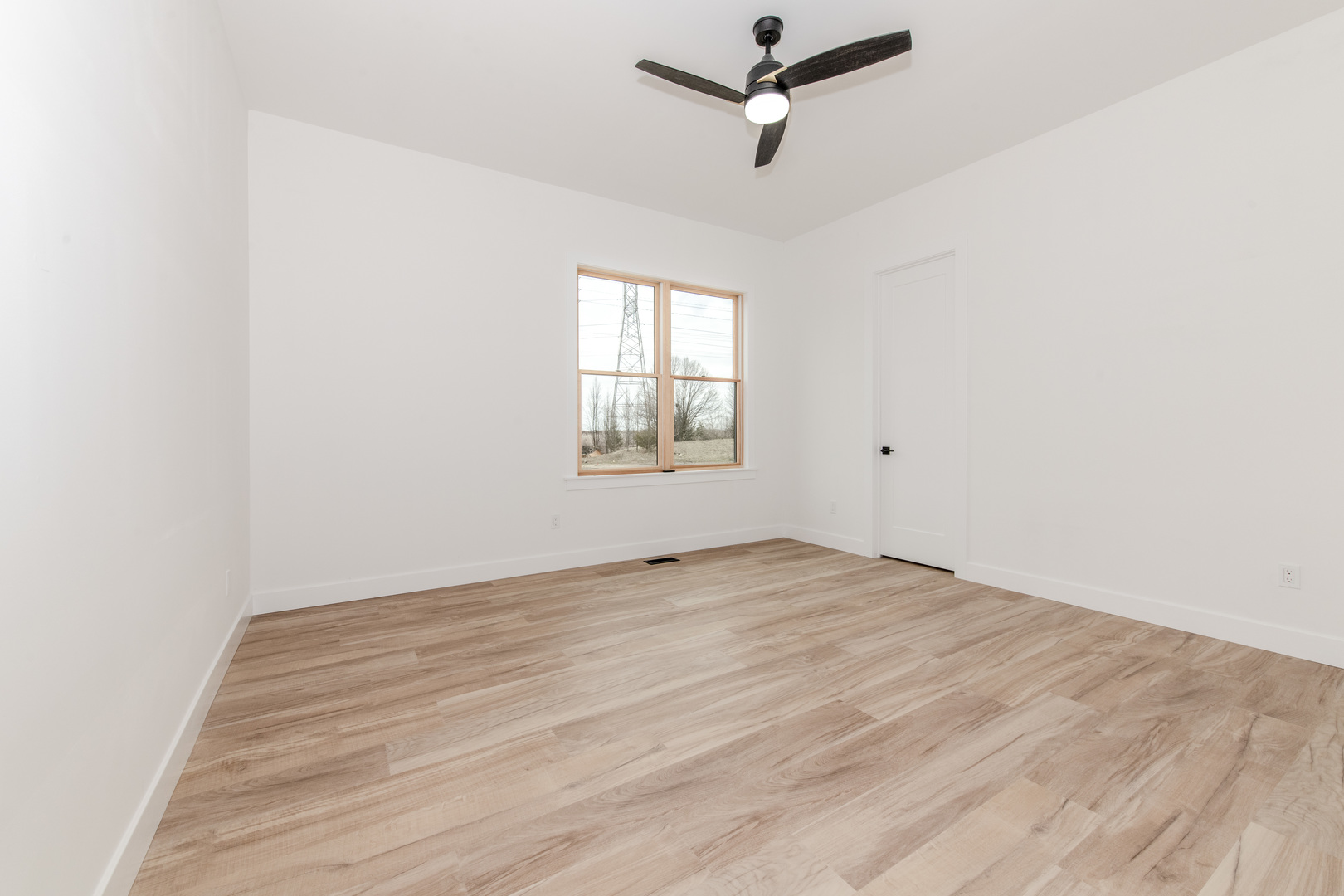 18843 S Chestnut Drive, Shorewood, IL 60404