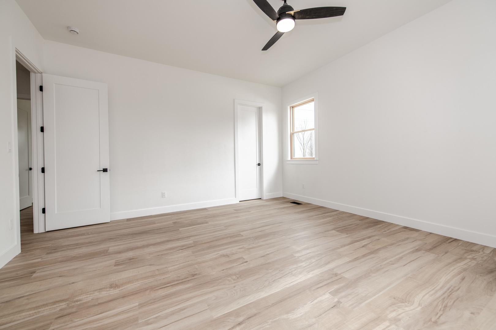 18843 S Chestnut Drive, Shorewood, IL 60404