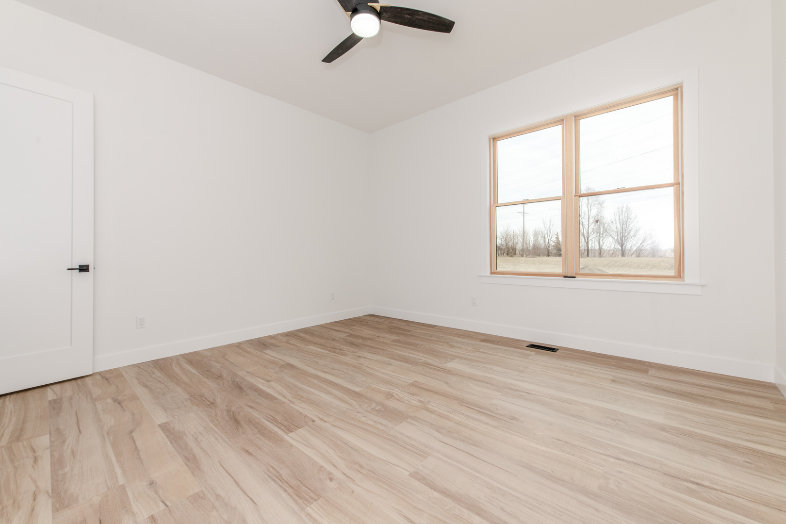 18843 S Chestnut Drive, Shorewood, IL 60404