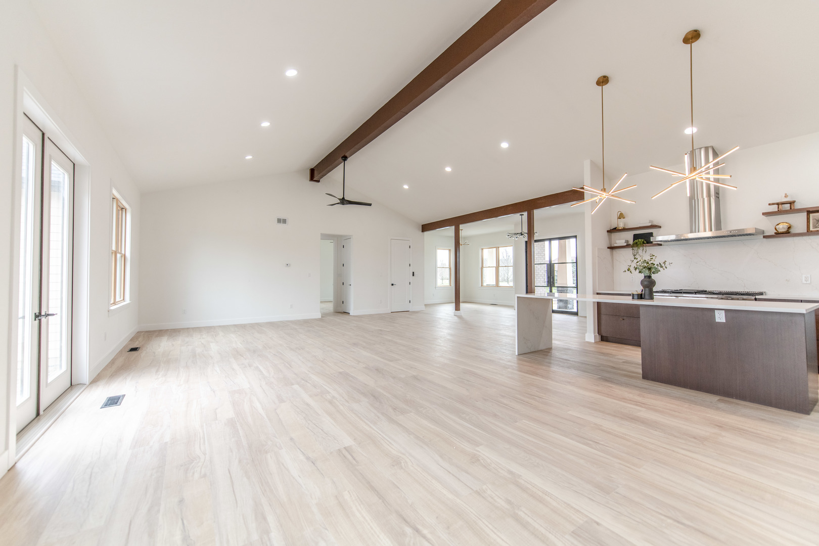 18843 S Chestnut Drive, Shorewood, IL 60404