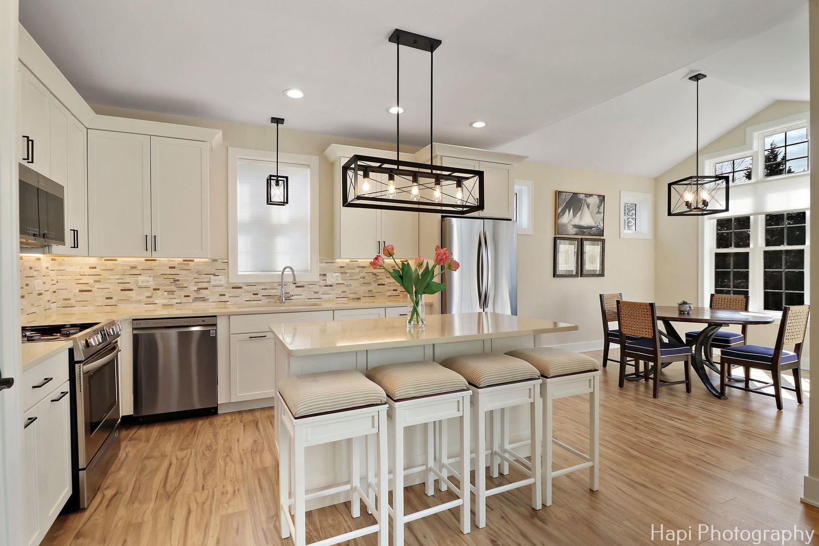 40442 N South Newport Drive, Antioch, IL 60002