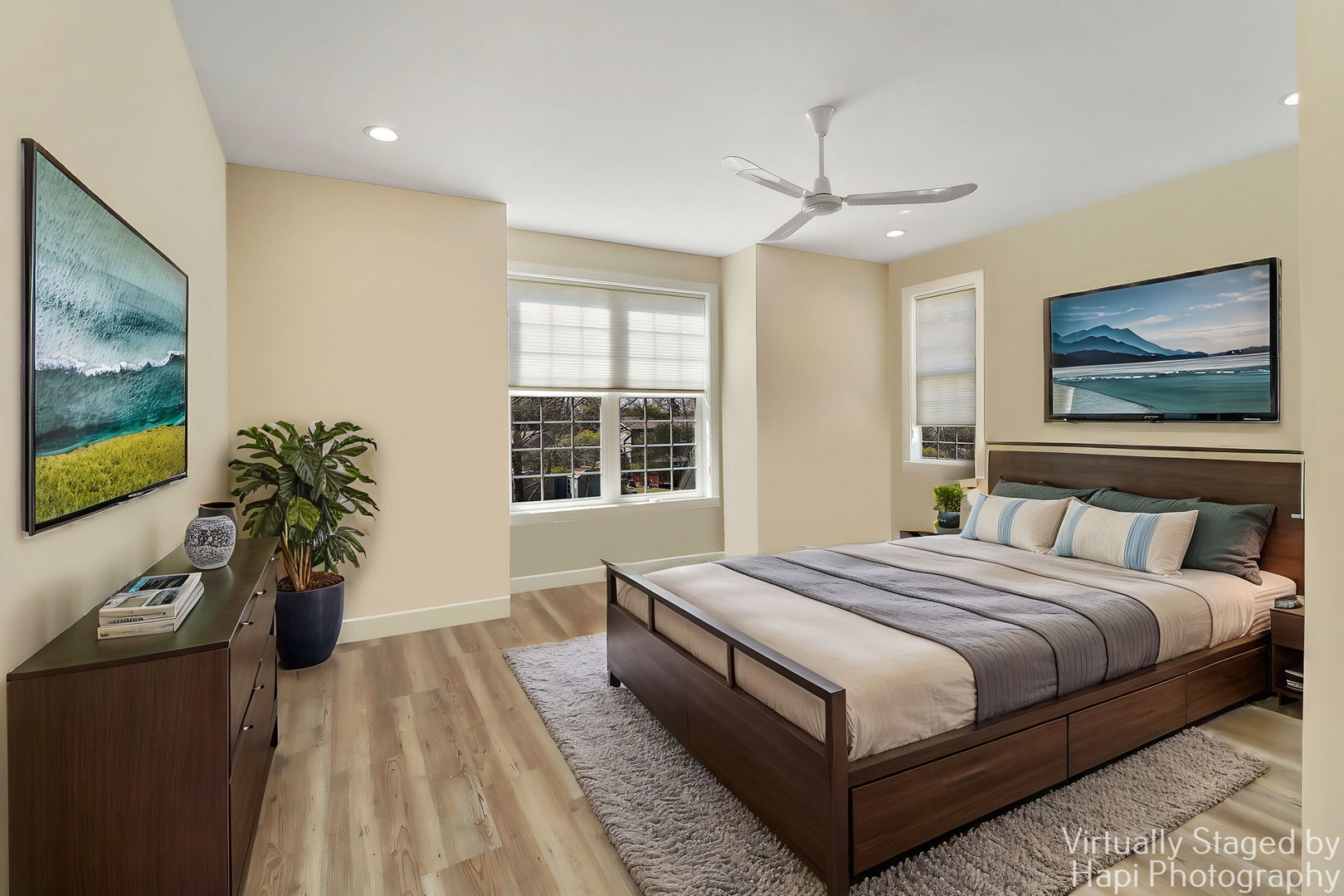 40442 N South Newport Drive, Antioch, IL 60002