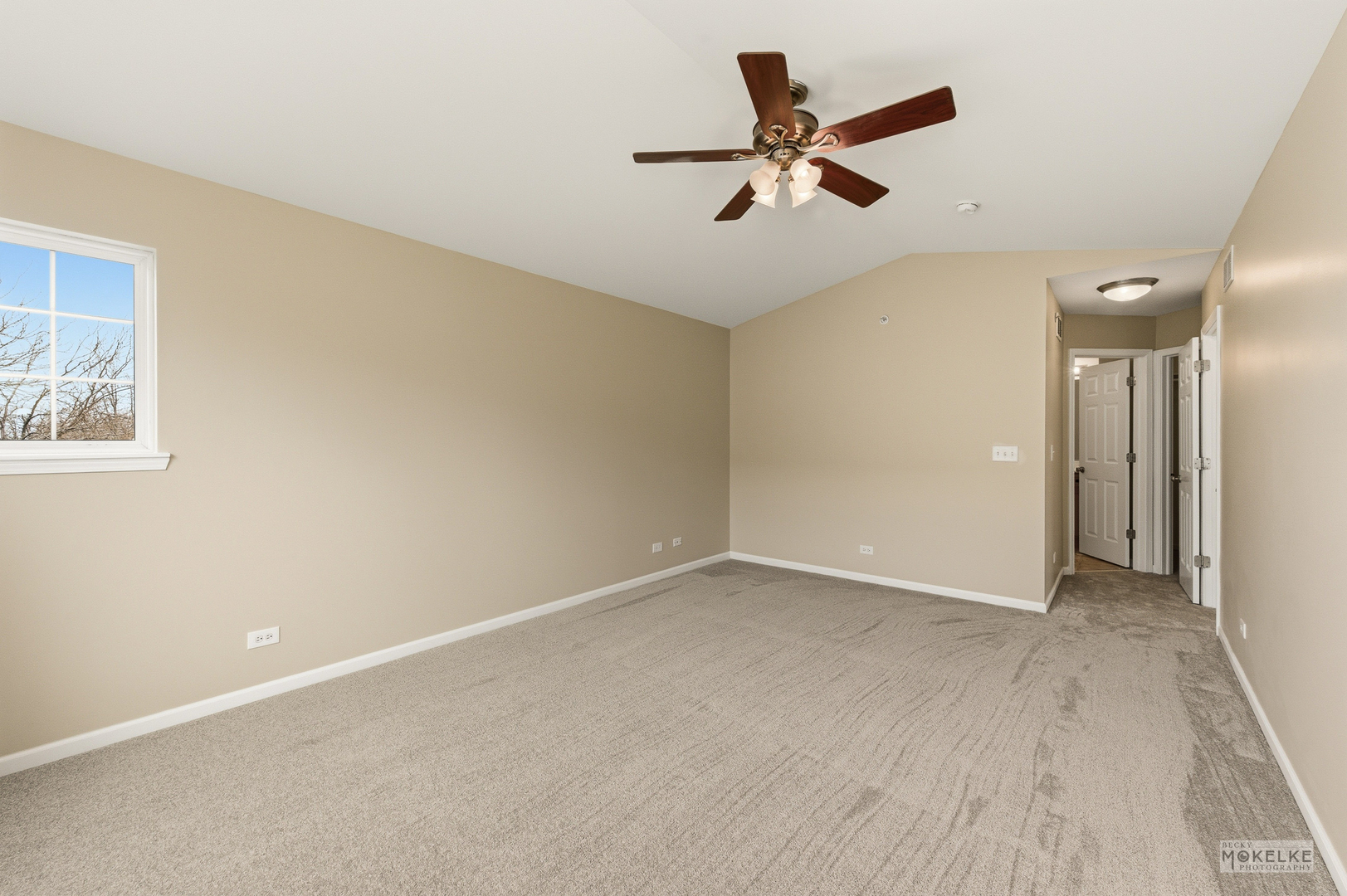 1064 Hampton Lane, Yorkville, IL 60560