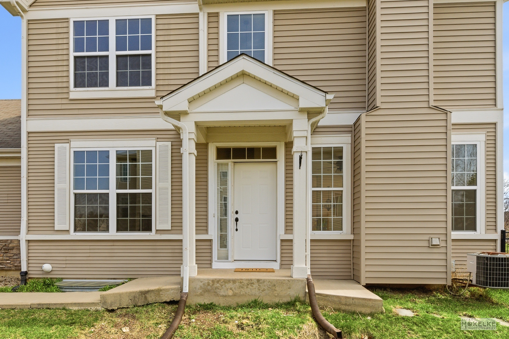 1064 Hampton Lane, Yorkville, IL 60560