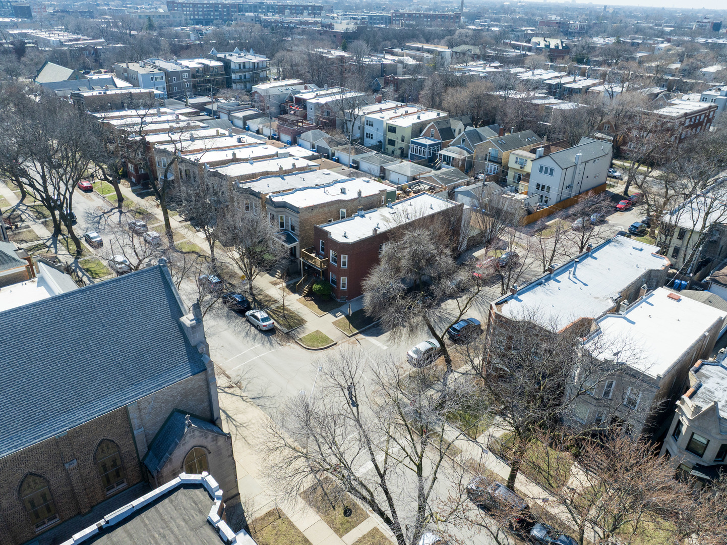 2648 N Francisco Avenue, Chicago, IL 60647