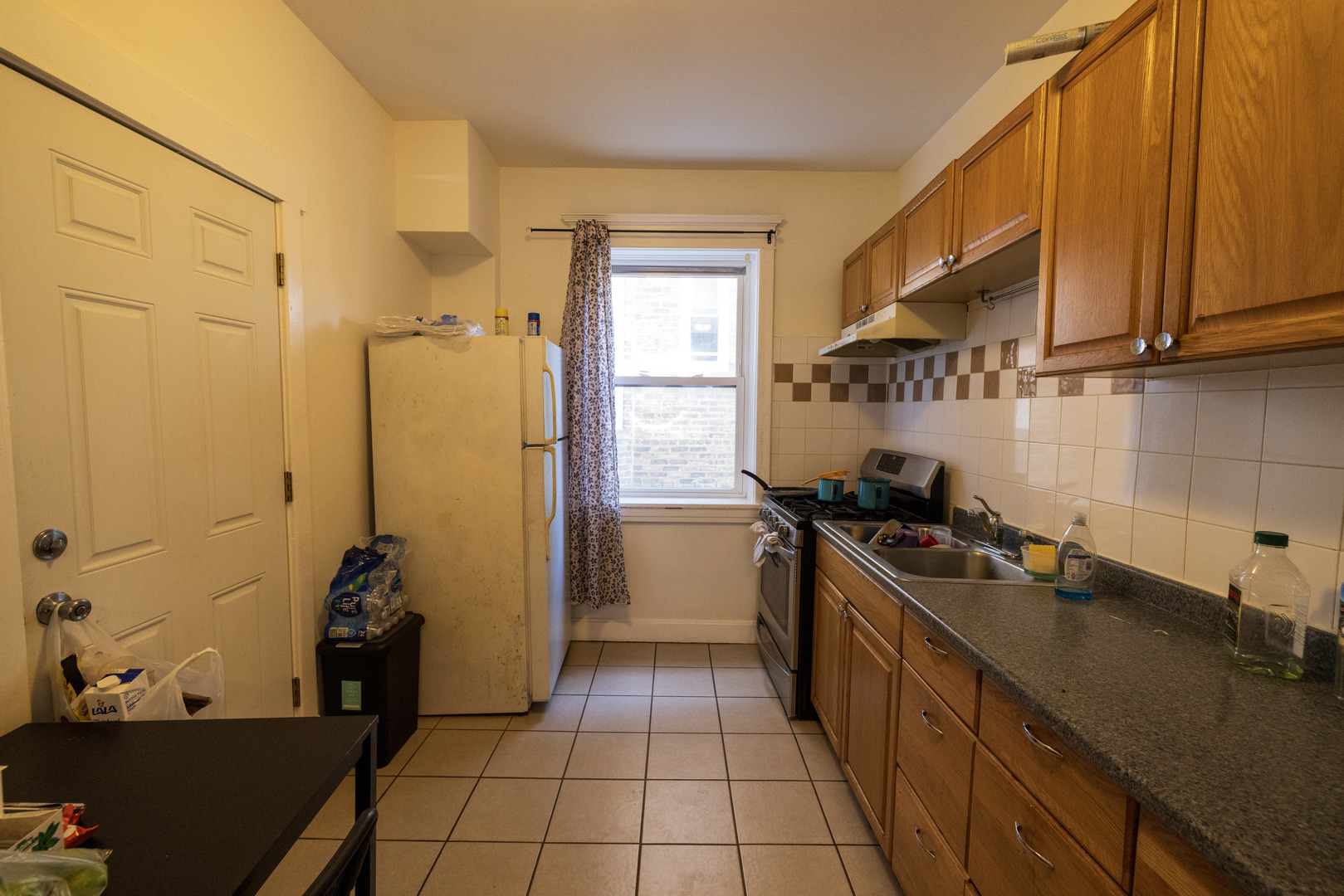 2648 N Francisco Avenue, Chicago, IL 60647