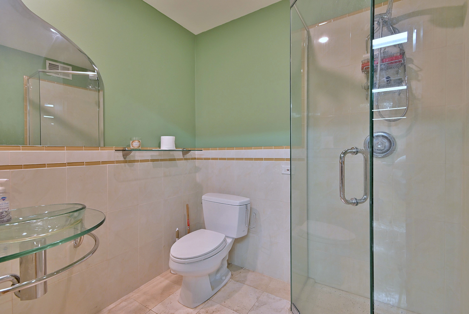 4128 W Belmont Avenue, Chicago, IL 60641