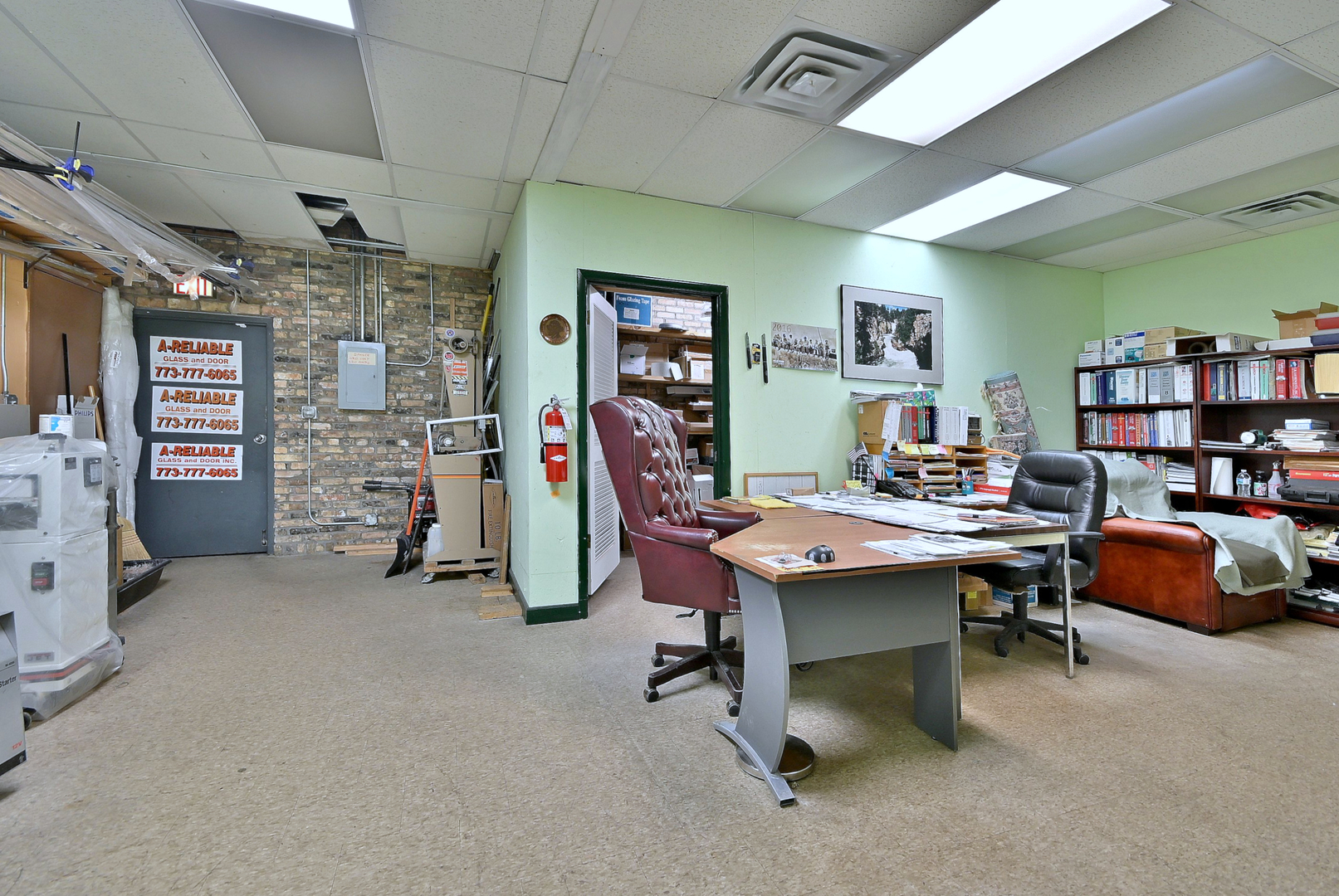 4128 W Belmont Avenue, Chicago, IL 60641